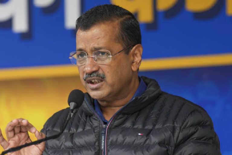 सरकार बनी तो पुजारियों और ग्रंथियों को हर महीने 18 हजार रुपये, अरविंद केजरीवाल का बड़ा ऐलान