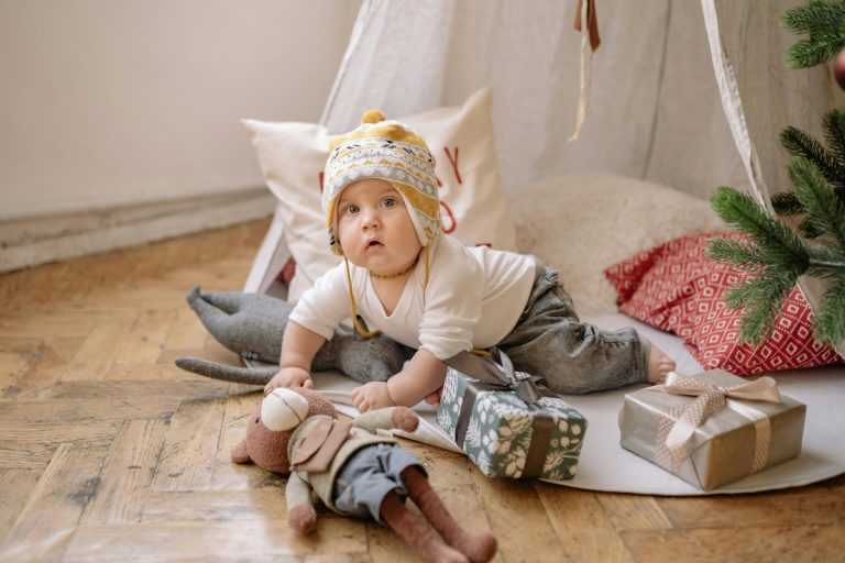 Baby Names: अपने बच्चे के लिए चुनें भगवान राम से प्रेरित ये नाम, देखें लिस्ट