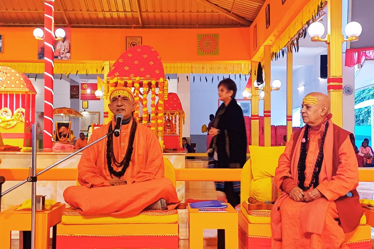 deoghar news rikhiya pith ashram