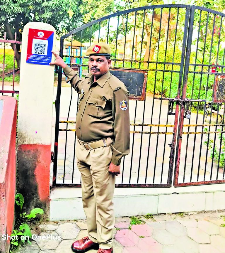 Rourkela News: स्मार्ट सिटी के पार्कों में लगे क्यू-आर कोड, एक क्लिक पर उपलब्ध होगी पुलिस