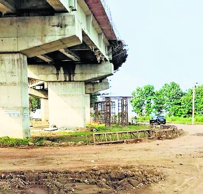 Rourkela News: कुकुड़ा गेट आरओबी का तीन साल में महज 30 फीसदी हुआ काम, जाम से परेशानी