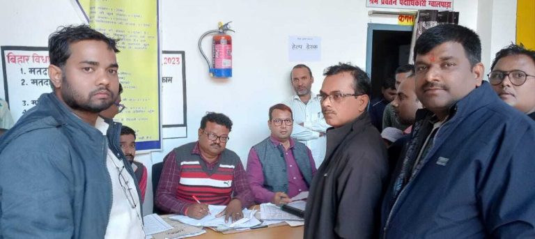 सभी नौ पैक्सों में स्वच्छ मतदान की तैयारी पूरी: आरओ परमानंद पंडित