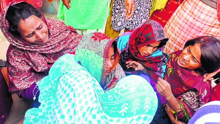 Hajipur News : मॉर्निंग वाॅक के लिए निकले अधेड़ की अज्ञात वाहन के धक्के से मौत, हंगामा