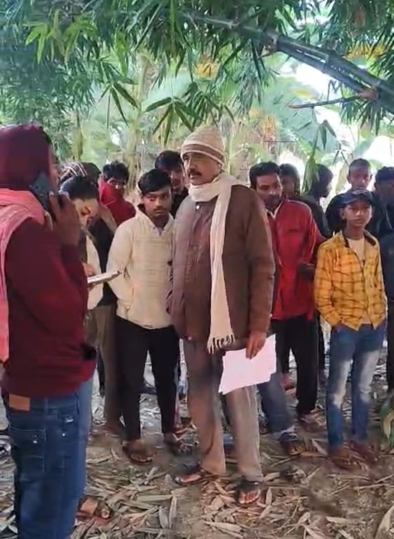 पूसा में फंदे से झूलता मिला ट्रेन से घर लौट रहे अधेड़ का शव