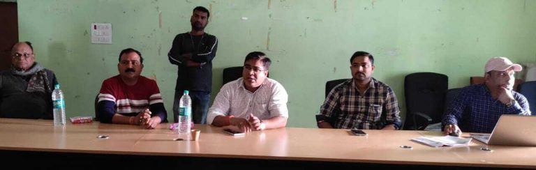 ई-केवाईसी नहीं कराने पर कट जायेगा राशन कार्ड धारियों का नाम : एसडीएम