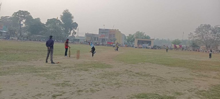 पहले सेमीफाइनल में उदाकिशुनगंज ने पुरैनी को हराया