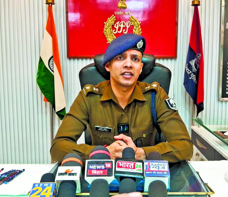 Gopalganj News : शराब तस्करी करनेवालों पर नाइट विजन कैमरे से रखी जायेगी अब निगरानी