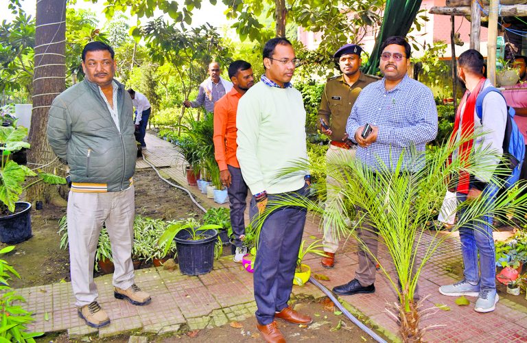 आज हटा लें अतिक्रमण, कल से प्रशासन चौसा गोला को करायेगा अतिक्रमण मुक्त