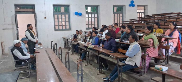 डीजे कॉलेज में नये सहायक प्राध्यापकों का किया स्वागत