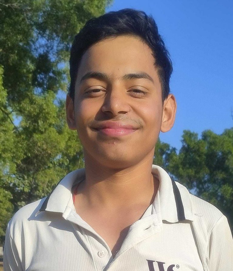 Cricket: यंग मोनार्क और ओडीएम सफायर जीते