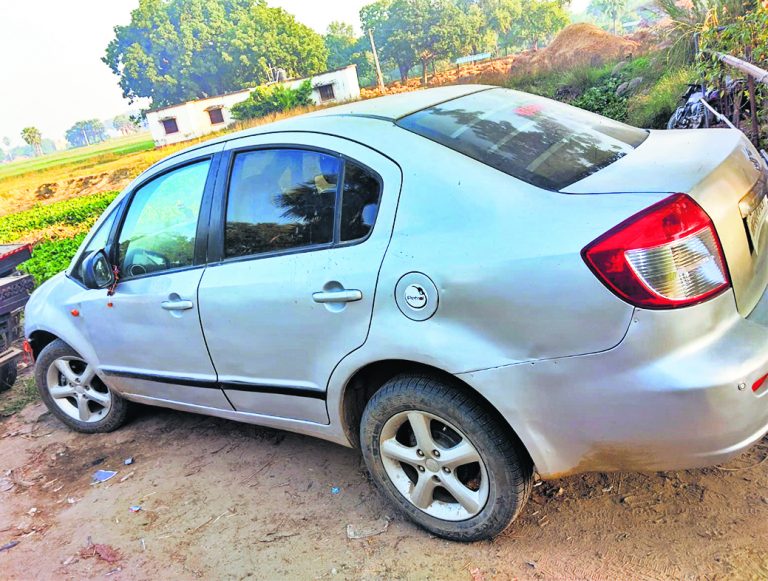 चोरी की कार में 581 लीटर शराब के साथ दो गिरफ्तार