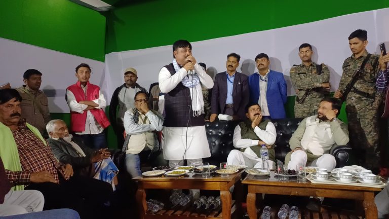 नीतीश ने न्याय के साथ किया है विकास: जमा खान