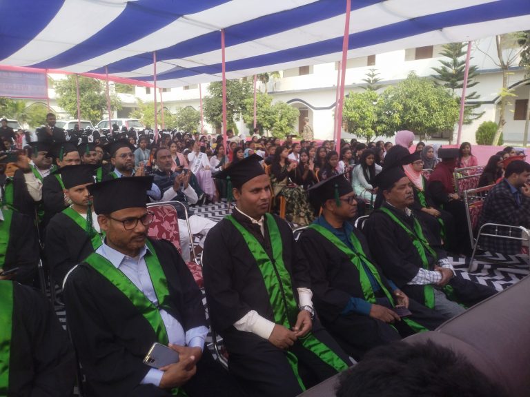 रेडिएंट ग्रूप ऑफ इंस्टीटयूशन्स में दीक्षांत समारोह आयोजित