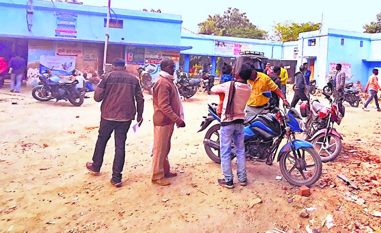 Aurangabad News : हटाये गये सदर अस्पताल के उपाधीक्षक आशुतोष, डॉ सुरेंद्र कुमार को मिली जिम्मेदारी