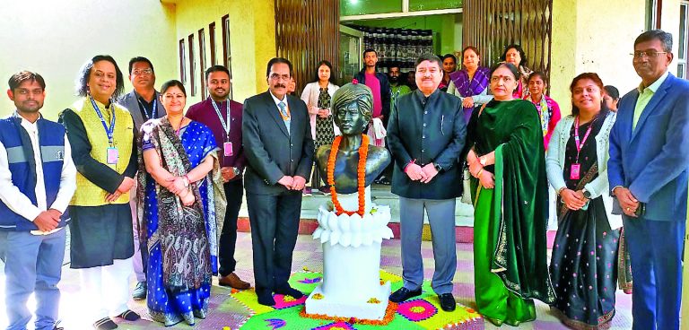 ranchi news : नैक टीम के अध्यक्ष ने कहा, रिसर्च वर्क और बेहतर करें