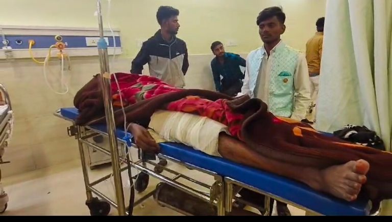 Katihar news : शादी में हर्ष फायरिंग में युवक के पांव में लगी गोली, अज्ञात के विरुद्ध मामला दर्ज