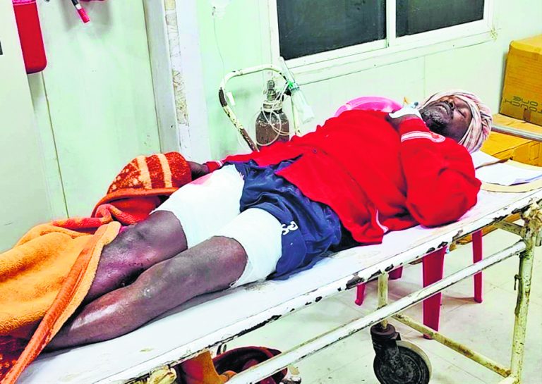 मवेशी चोरी का विरोध करने पर मारी गोली, मामा की मौत, भांजा घायल