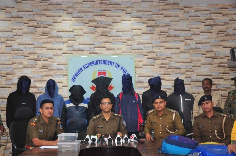 मां तारा कंस्ट्रक्शन कंपनी में डकैती के मामले में सात गिरफ्तार, रुपये, हथियार व वाहन बरामद