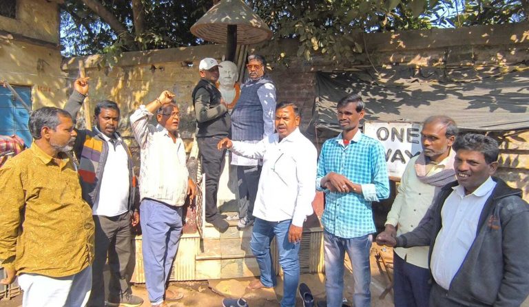 लौह पुरुष सरदार वल्लभ भाई पटेल की मनी पुण्यतिथि