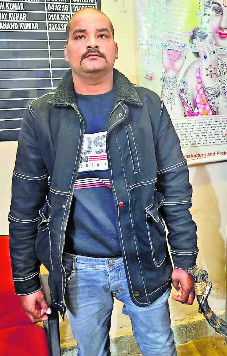 Ranchi News : मनचले फिरोज ने कहा : शादी नहीं हुई थी, इसलिए करता था छेड़छाड़