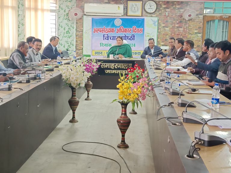 लोग अपनी समस्याओं को बेझिझक रखें हमारे पास, होगा समाधान : डीसी