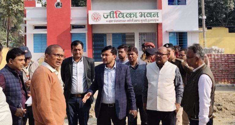सीएम का दौरा : नरौली बना मिनी कलेक्ट्रेट, चार दिन में आये चार हजार आवेदन