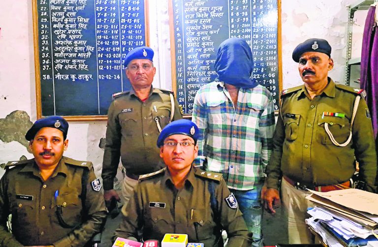 दुकानदार पर की ताबड़तोड़ फायरिंग