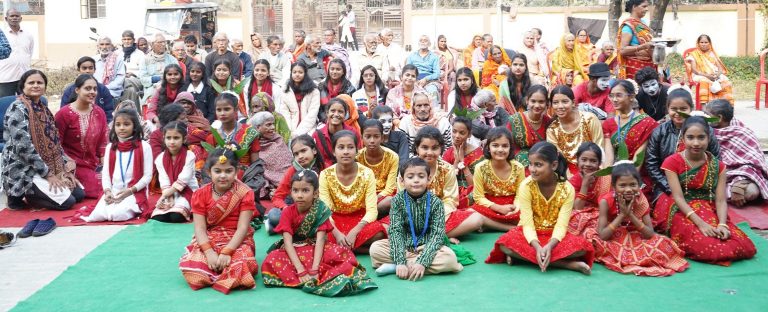 Purnia news : किलकारी के बच्चों ने ओल्डएज होम के बुजुर्गों के साथ सेलिब्रेट की क्रिसमस
