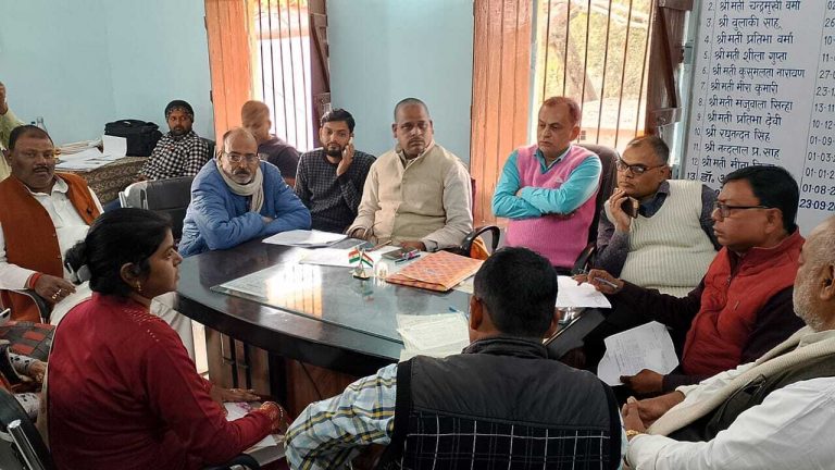 आर्य कन्या प्लस टू स्कूल में शिक्षकों की नियुक्ति के लिए हुआ साक्षात्कार