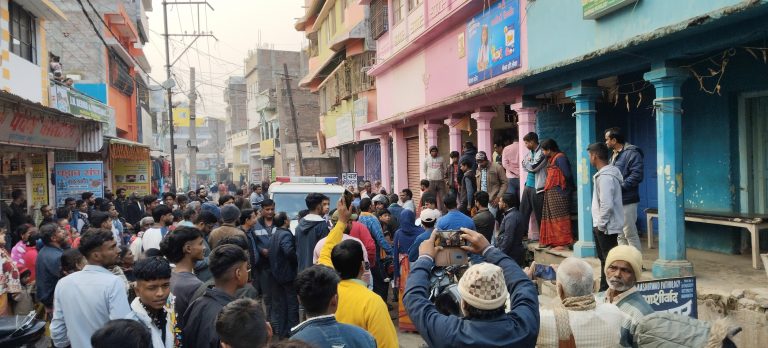 Bhagalpur news व्यवसायी का गोदाम में एंगल से झूलता मिला शव
