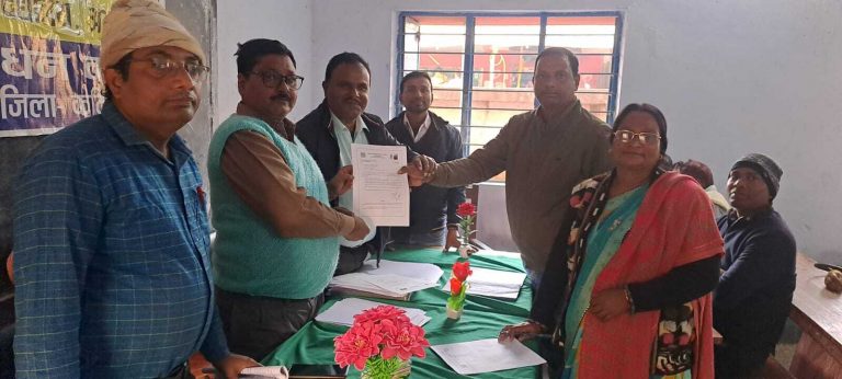 313 को मिला विशिष्ट शिक्षक औपबंधिक नियुक्ति पत्र