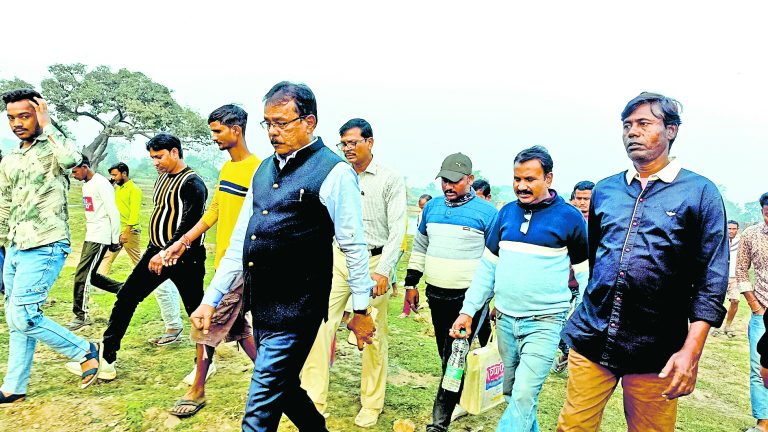 एमएमआइसी ने किया बरदही तालाब का निरीक्षण