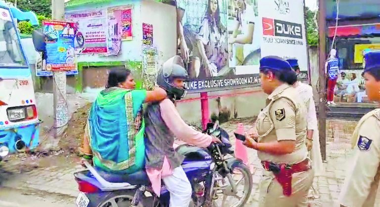 Gopalganj News  : शहर के होटल, रेस्टोरेंट और ढाबा में पुलिस का छापा, युवक और युवतियां आपत्तिजनक हालत में मिले, लाइसेंस होगा रद्द