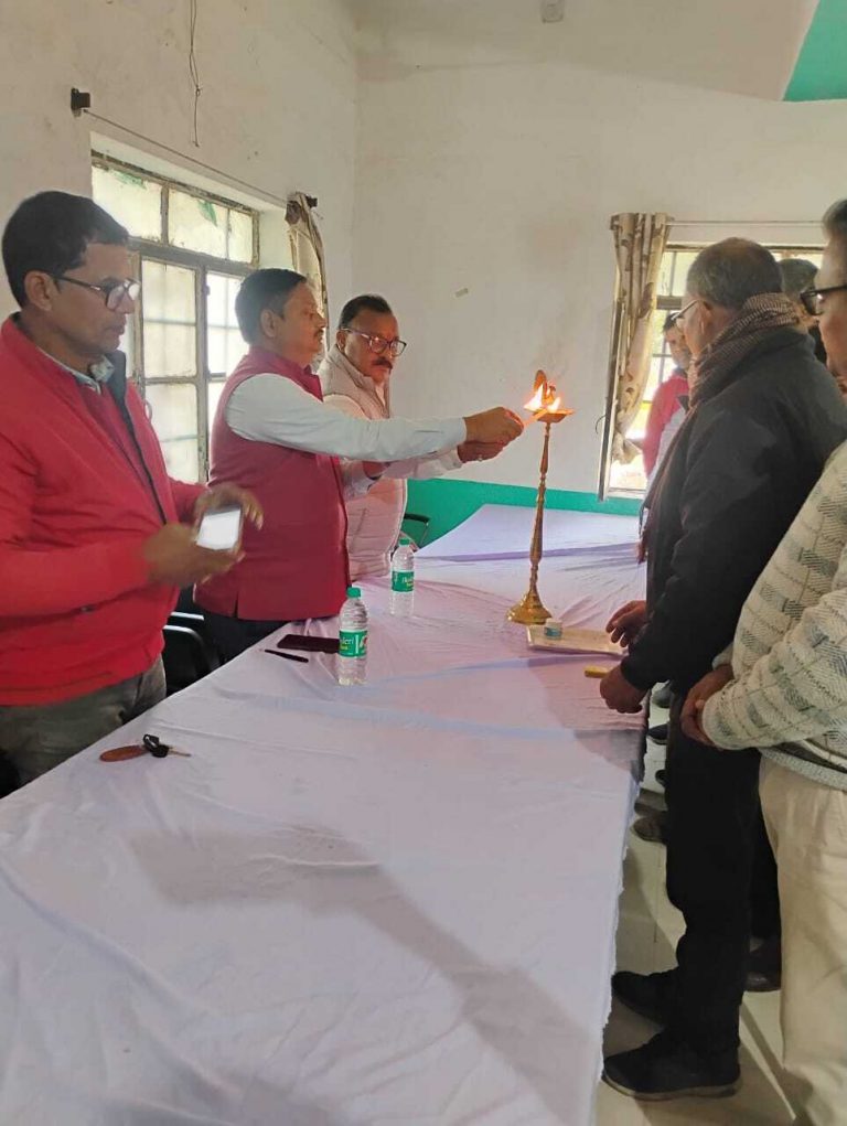 उर्वरक निगरानी समिति की हुई बैठक, विक्रेताओं को दिये गये कई आवश्यक निर्देश