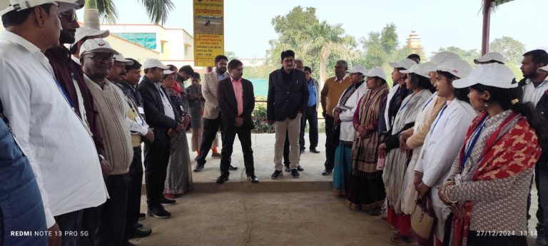 डीएइएसआई प्रशिक्षुओं ने कृषि विश्वविद्यालय का किया भ्रमण