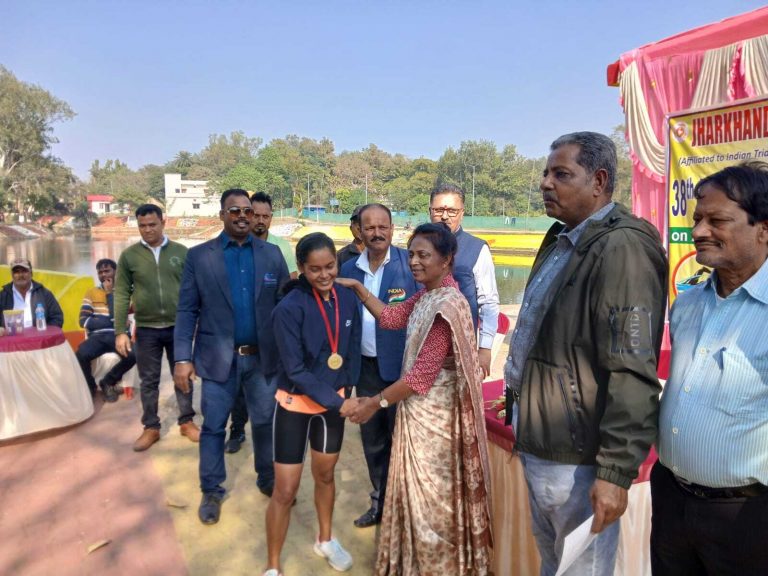 राज्यस्तरीय ट्रायथलॉन प्रतियोगिता में विभिन्न जिलों के 50 प्रतिभागी हुए शामिल