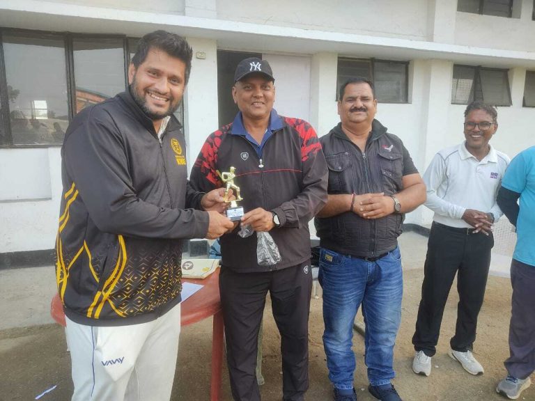 सौरभ तिवारी का लगातार दूसरा शतक, टाटा स्टील जीता