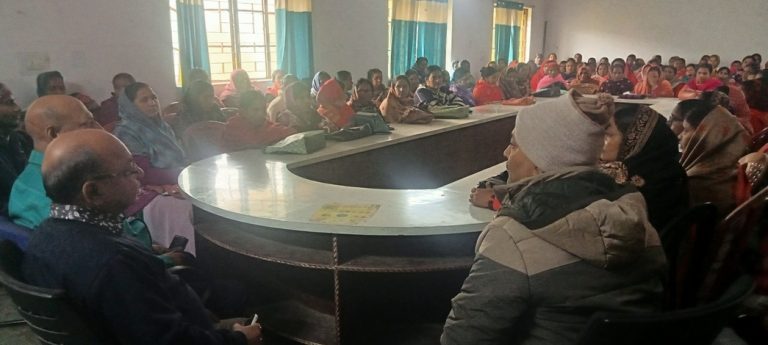 फैमिली प्लानिंग मिशन के तहत सहिया को दिया गया प्रशिक्षण
