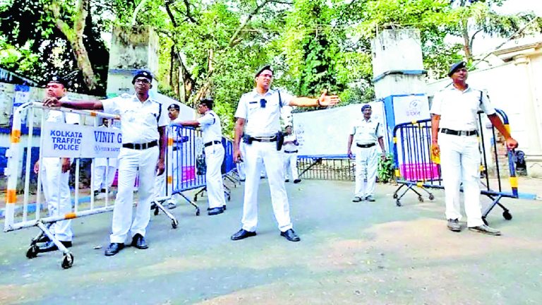 नव वर्ष पर शहर में सुरक्षा बढ़ी, 4500 अतिरिक्त पुलिसकर्मी तैनात
