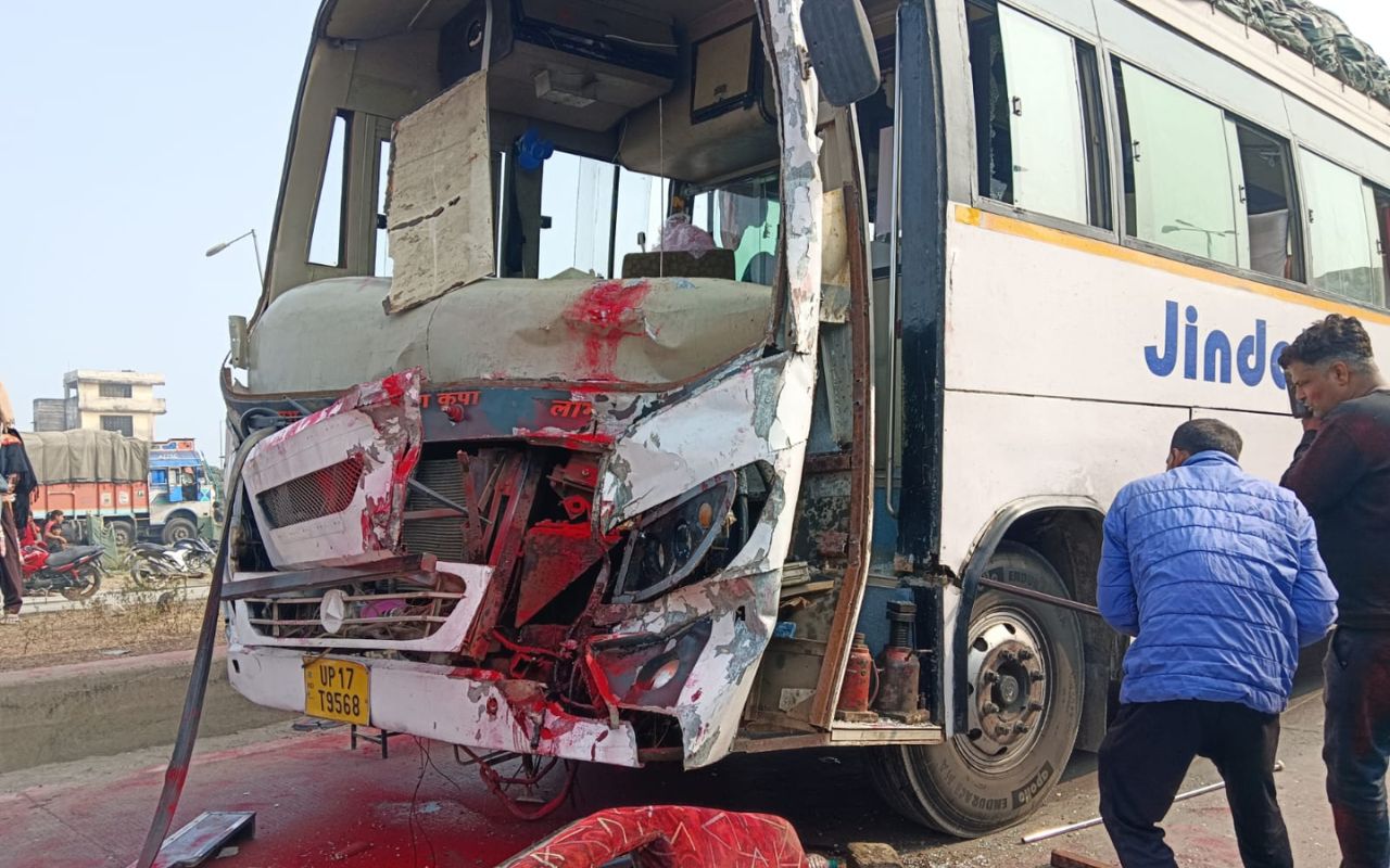 Gaya road accident