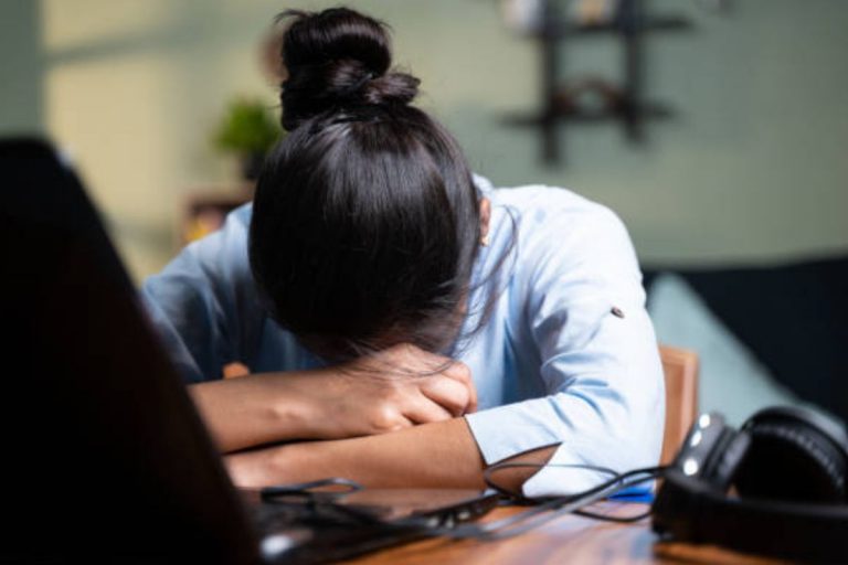 Health Tips: सप्ताह भर की थकान को चुटकियों में करें दूर, अपनाएं ये रामबाण नुस्खें