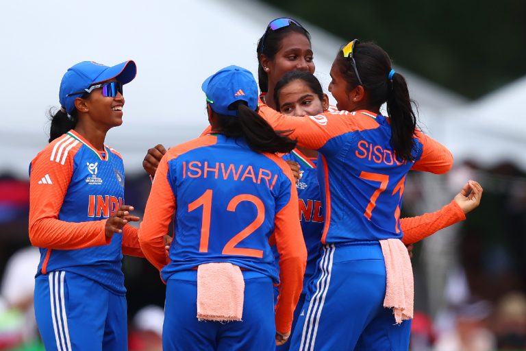 U19 Women’s T20 World Cup: इंग्लैंड को 9 विकेट से रौंदकर भारत फाइनल में, इस टीम से होगी खिताबी जंग