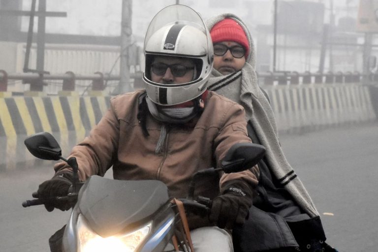 Bihar Weather: बिहार में चलेगी सर्द पछुआ हवा, बुधवार से एक बार फिर बढ़ेगी ठंड