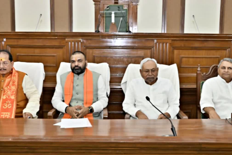 Bihar Politics: इस दिन होगा नीतीश कैबिनेट का विस्तार, BJP के चार विधायकों को मिल सकती है जगह