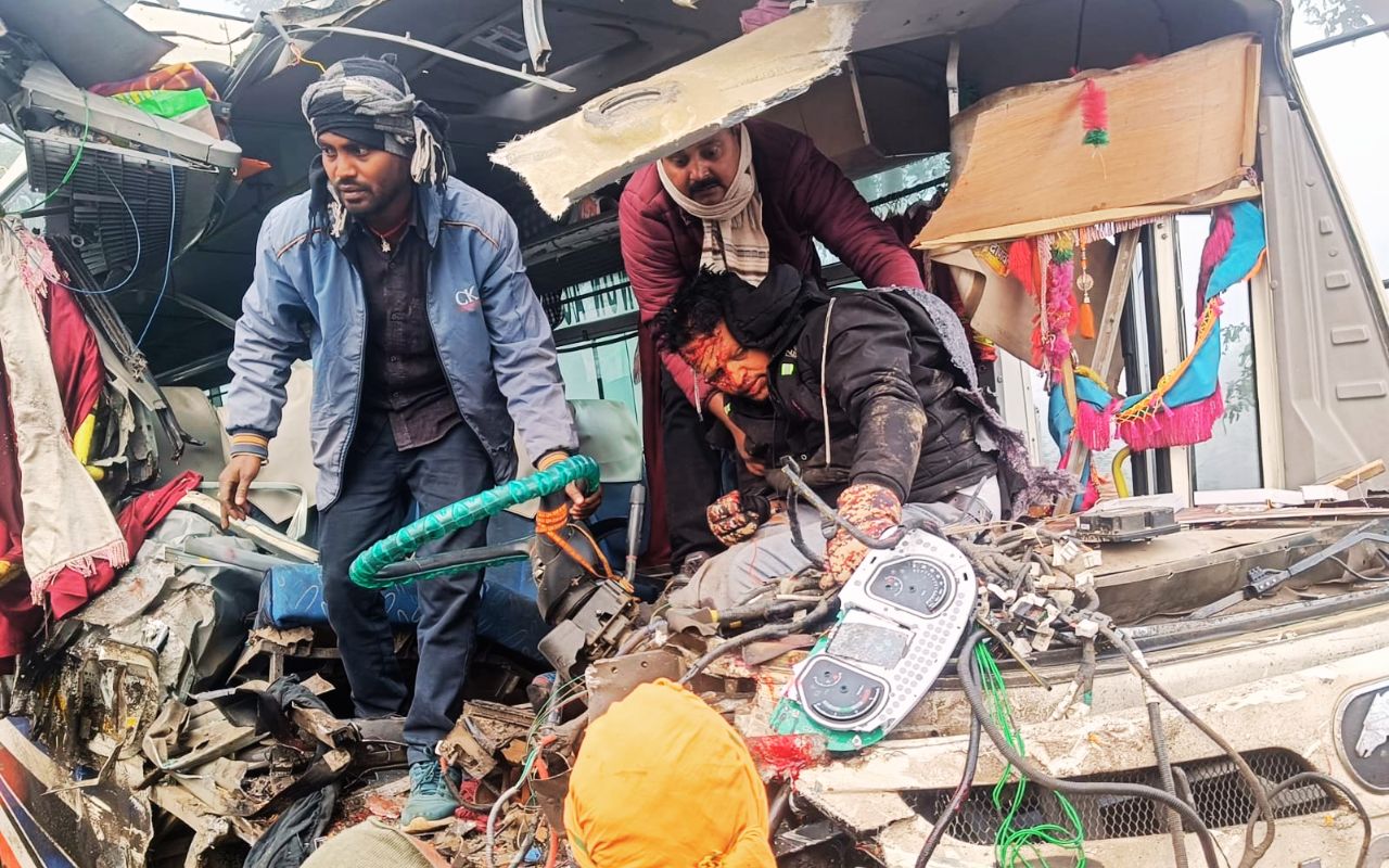 Road Accident in Palamu