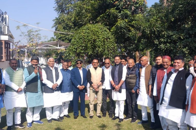बिहार बिस्कोमान चुनाव: लोहरदगा में सांसद सुखदेव भगत बोले – झारखंड के प्रतिनिधियों को ऋण चुकाने का अच्छा अवसर