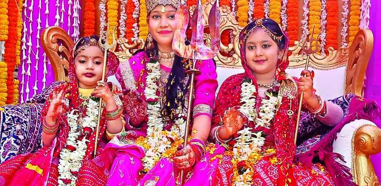 Ranchi News : दिव्य ज्योति रथ का आगमन, निकली शोभायात्रा