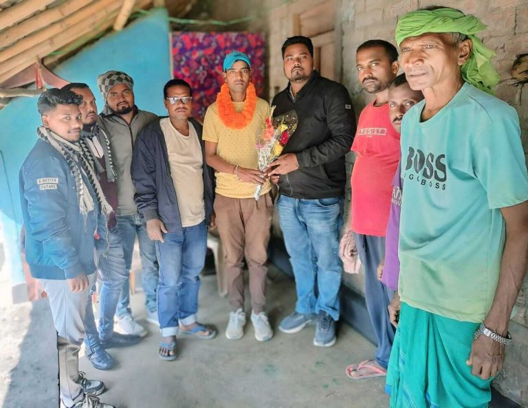 आदिवासी विकास परिषद युवा प्रकोष्ठ की बैठक संपन्न, राजेश मुर्मू बने उपाध्यक्ष