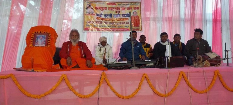 ज्ञान का पतन होने पर क्षीण हो जाती है मानवता – गुरुवानंद महाराज