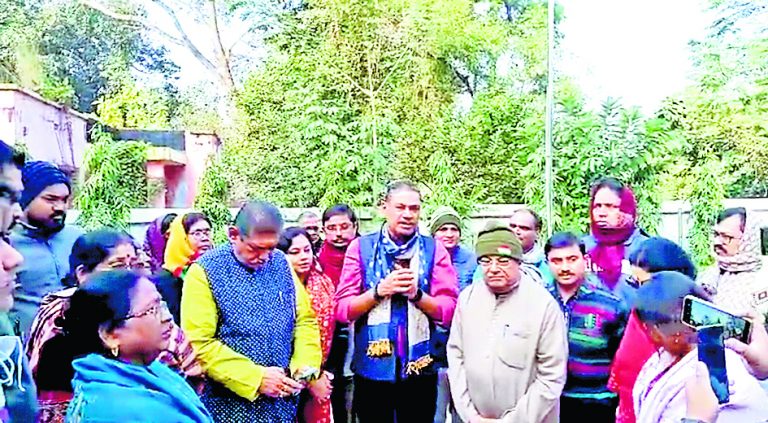 तृणमूल के स्थापना दिवस पर विभिन्न कार्यक्रमों का आयोजन